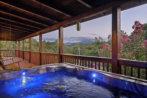 Bañera de hidromasaje exterior