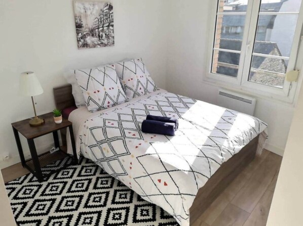 1 bedroom, iron/ironing board, WiFi