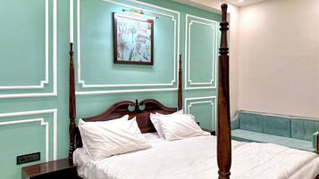 Standard Double Room | Free WiFi