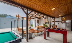Nhà gỗ cơ bản | Phòng trò chơi giải trí