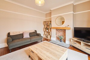 House - Host Stay Bristol Avenue (Saltburn-by-the-Sea)