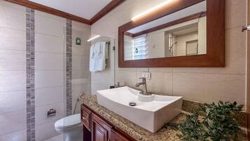 2 habitaciones y acceso a internet