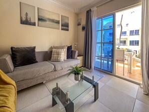 Apartment | 2 bedrooms, Internet