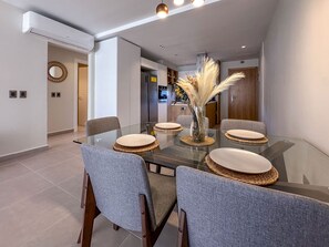 Apartment | 2 bedrooms, Internet