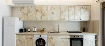 Astir City Life, Kalamata Urban Stays Near the Sea