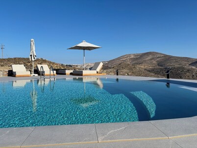 Pentanemi Folegandros