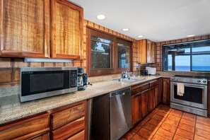 House, Multiple Beds, Pool Access, Ocean View (Ailina House) | Private kitchen