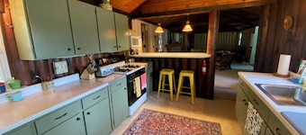 Classic 3-Bed Lake Cabin in Minocqua