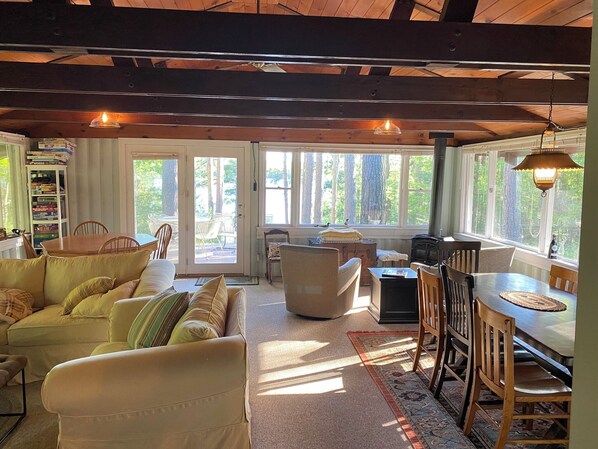 Interior - Classic 3-Bed Lake Cabin in Minocqua (Minocqua)