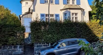 Holiday Home 'Villa Meschede' with Private Terrace and Private Garden