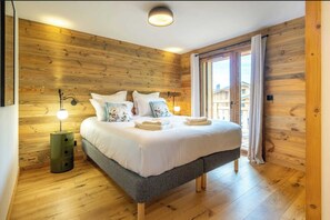 5 Schlafzimmer, Bügeleisen/Bügelbrett, kostenloses WLAN, Bettwäsche