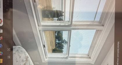 Victorian home 1 bedroom 1 bath unit with amazing view of the St. Lawrence River