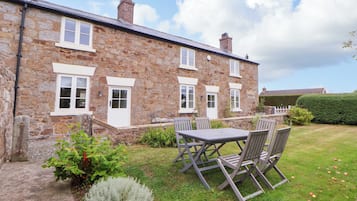 Khu ẩm thực ngoài trời