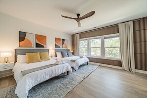5 bedrooms, desk, iron/ironing board, WiFi
