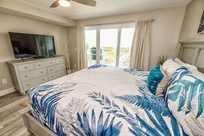 3 habitaciones, tabla de planchar con plancha, cuna de viaje y wifi