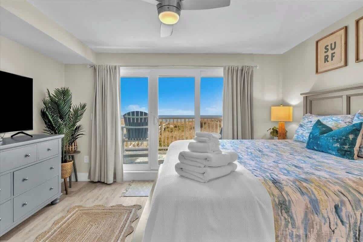 3 bedrooms, iron/ironing board, travel cot, WiFi