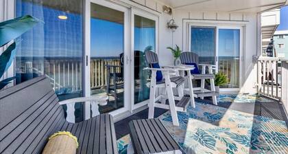 Oceanfront Surf’Inn | Pool & Boardwalk Access