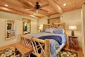 4 bedrooms, desk, iron/ironing board, travel cot