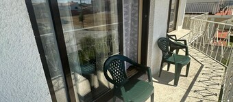 Esposende 3 Bedrooms Balcony Center Flat