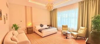Best Place Holiday Home 3