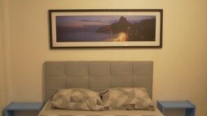 3 bedrooms, bed sheets