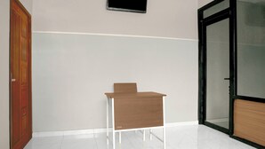 Reception - Hotel O Madina Homestay (Samarinda)