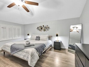 5 Schlafzimmer, Bügeleisen/Bügelbrett, Reisekinderbett, kostenloses WLAN
