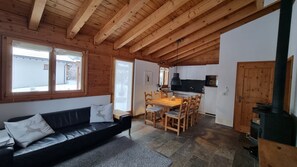 Living area - Chalet Brambrüesch near Lenzerheide and Chur (Malix)