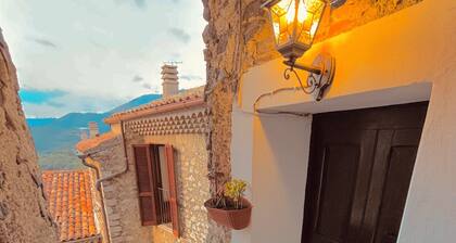 Historic & Charming Home in Bassiano
