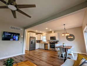 Micro-ondas, fogão, cooktop, lava-louças