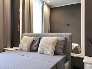 1 室のベッドルーム、WiFi