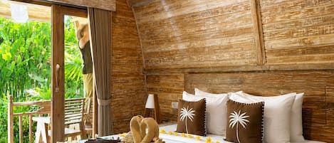 Chambre Double Confort, vue piscine