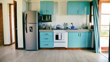 Studio, Multiple Bedrooms, Balcony, Garden View | Interior