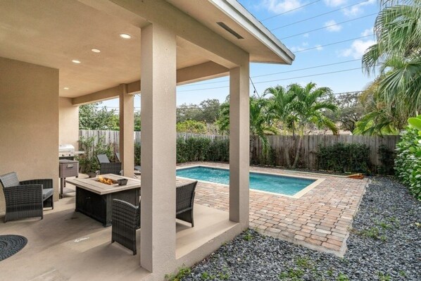 Terrace/patio - NEW! Fox Sonata Downtown Pool House (Fort Lauderdale)