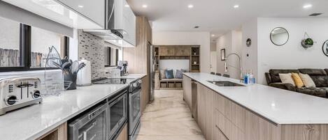 Fridge, microwave, oven, dishwasher