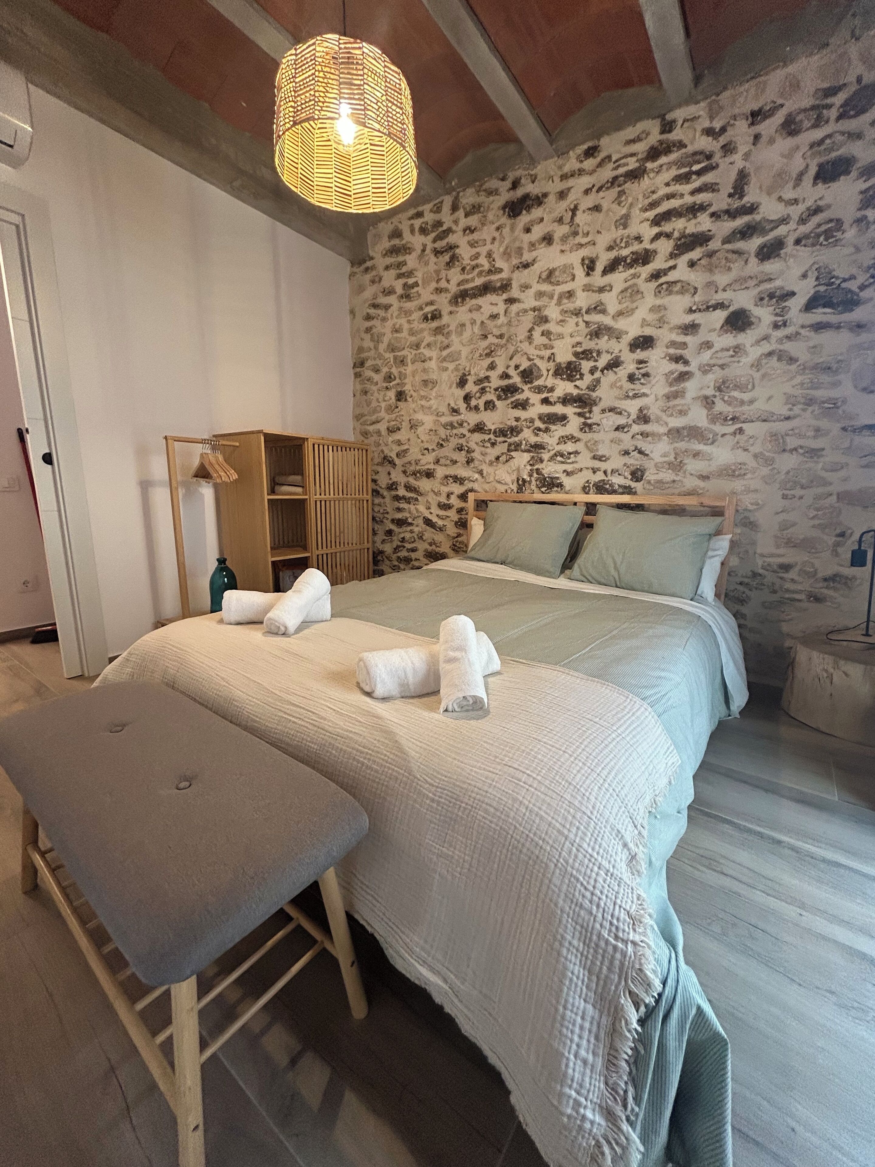 2 bedrooms, free WiFi, bed sheets