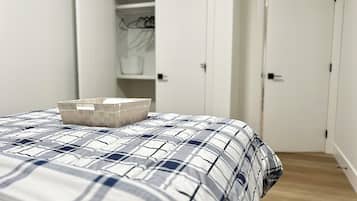2 chambres, fer et planche Ă  repasser, Wi-Fi gratuit, draps fournis