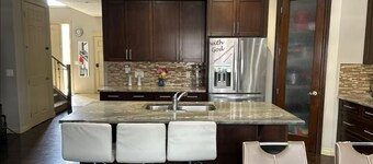 Spacious 4BR Retreat- Perfect for Families & Groups!