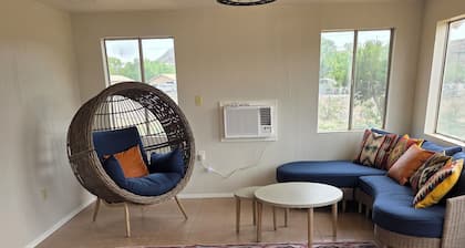 Charming 2-bedroom house in Navajo Dam with AC