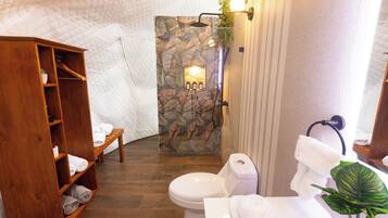 Standard Cabin, Balcony | Bathroom