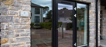 Min y Don Menai - sleeps 2 guests in 1 bedroom