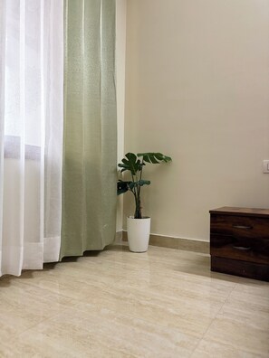 Interior - Superb apartment with AC in vibrant Rishikesh (Rishikesh)