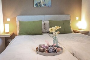 1 habitación, acceso a internet y ropa de cama