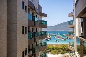 Basic Apartment | Property grounds - Habitat Hospedagens (Arraial do Cabo)