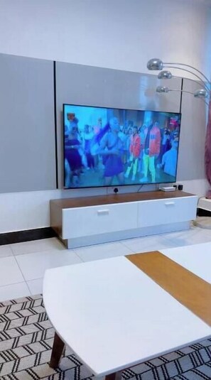 1 chambre, fer et planche à repasser, Wi-Fi