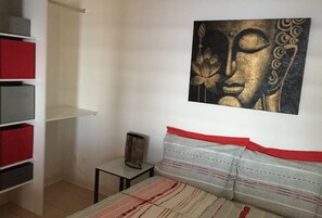 1 bedroom, iron/ironing board, Internet, bed sheets