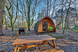 House | Exterior - Modern Glamping Pods, Pet-friendly, No Deposit (Bury St Edmunds)