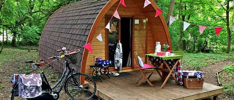 House | Outdoor dining