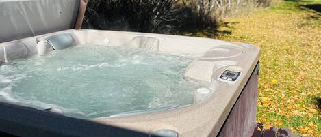 Bañera de hidromasaje exterior