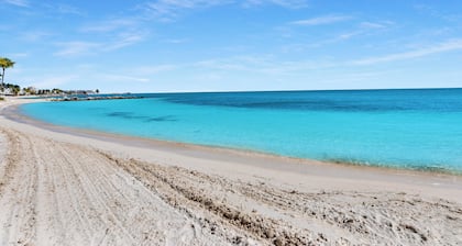 2-bedroom Condo Ocean View / pool, Private beach ,Key Colony Beach